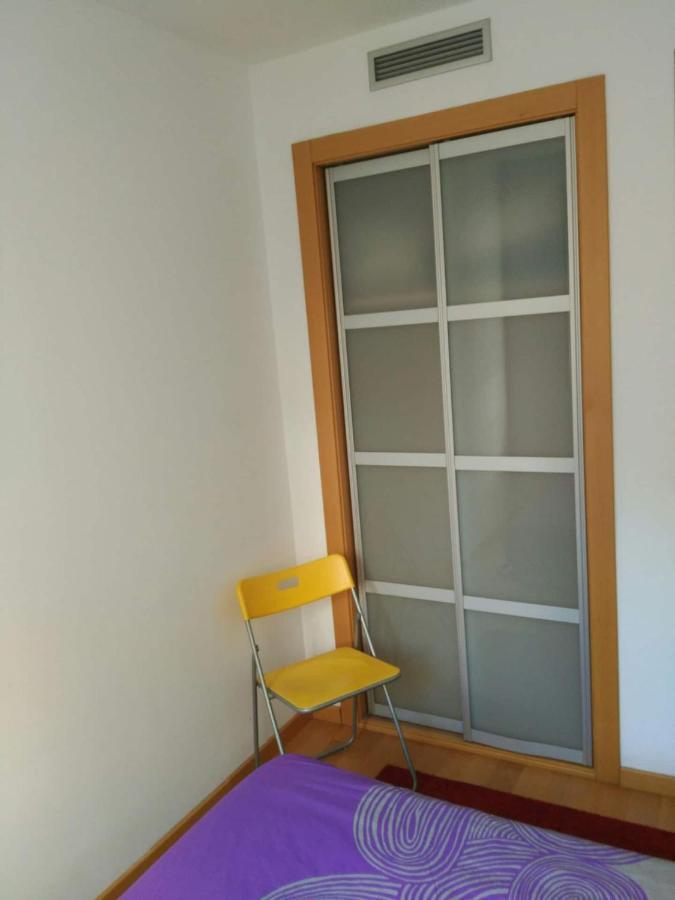 Stylish Flat, 2 Bathrooms And Swimming Pool, Next To The Beach! سان أدريان دي بيزوس المظهر الخارجي الصورة